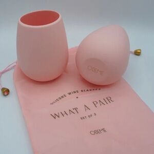 NWT. ODEME Pink Silicone Wine Glasses - Set of 2